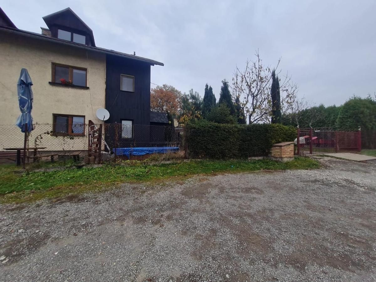 Dům a parkování